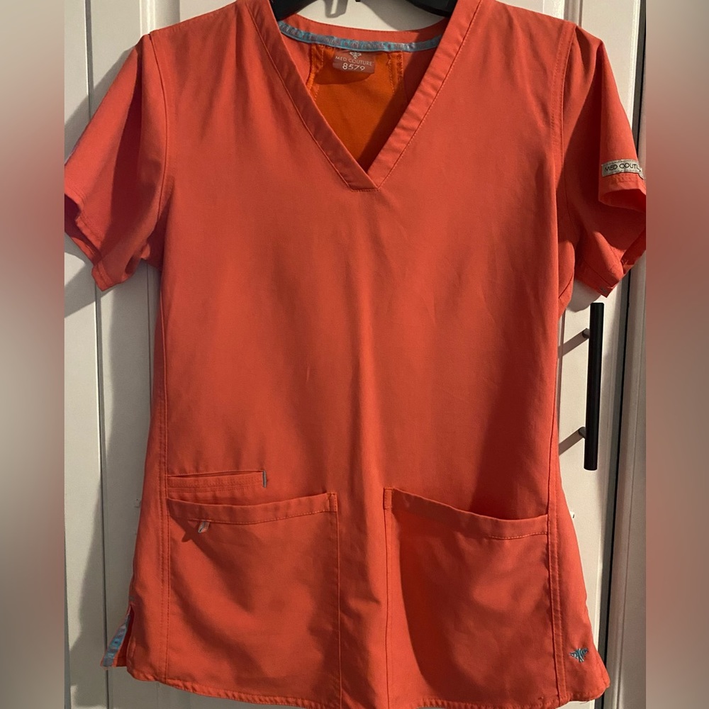 Scrub outfit